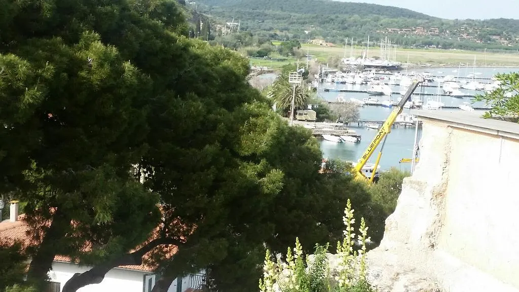 Lovely Central Apartment Talamone Italy